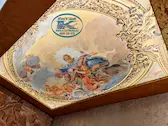 Светещ 3Д таван над стълбище с картина - Фреската „Вечният Отец в слава“ в параклисът „Непорочното зачатие“ от Лудовико Джиминяни.
