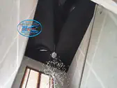Опънат таван на стълбище - черен лак с полилей и 3д фигура.