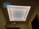 Светещ опънат таван в коридор Пловдив - транслуцентен гланц и фото принт и диодно осветление по периферията.